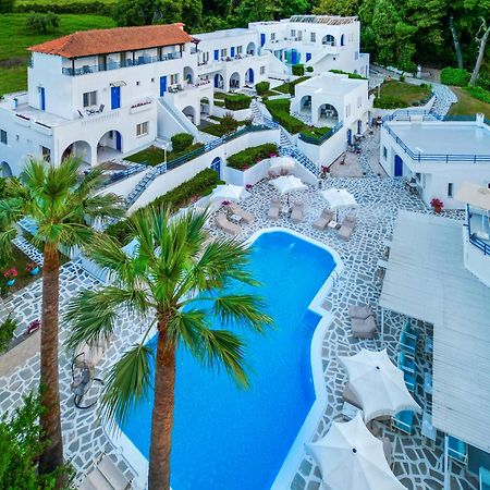 Theo Bungalows Boutique Hotel クリオピギ エクステリア 写真