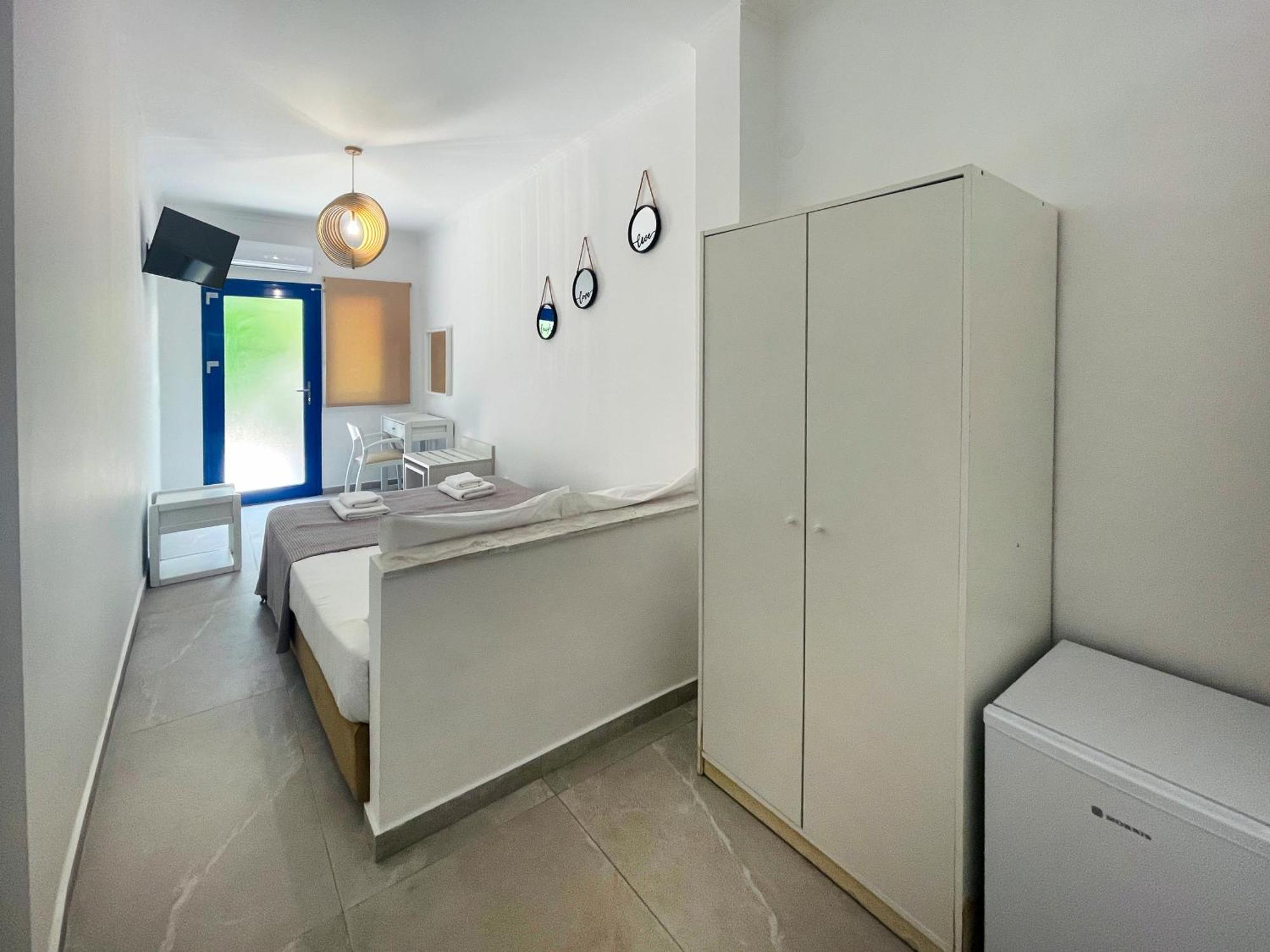 Theo Bungalows Boutique Hotel クリオピギ 部屋 写真