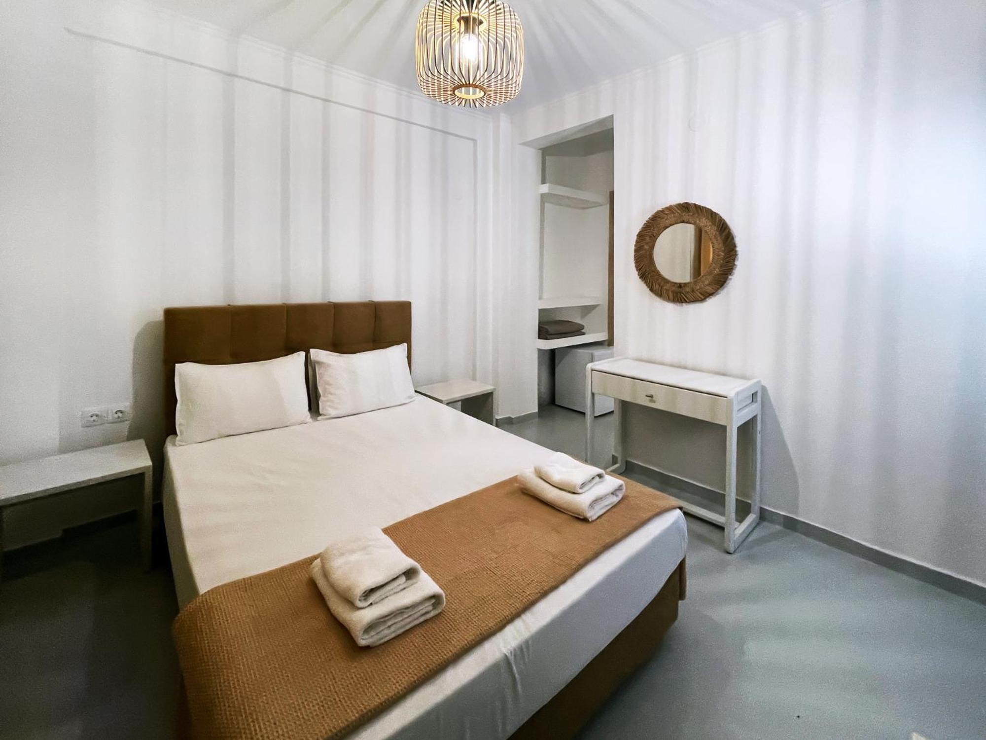 Theo Bungalows Boutique Hotel クリオピギ 部屋 写真