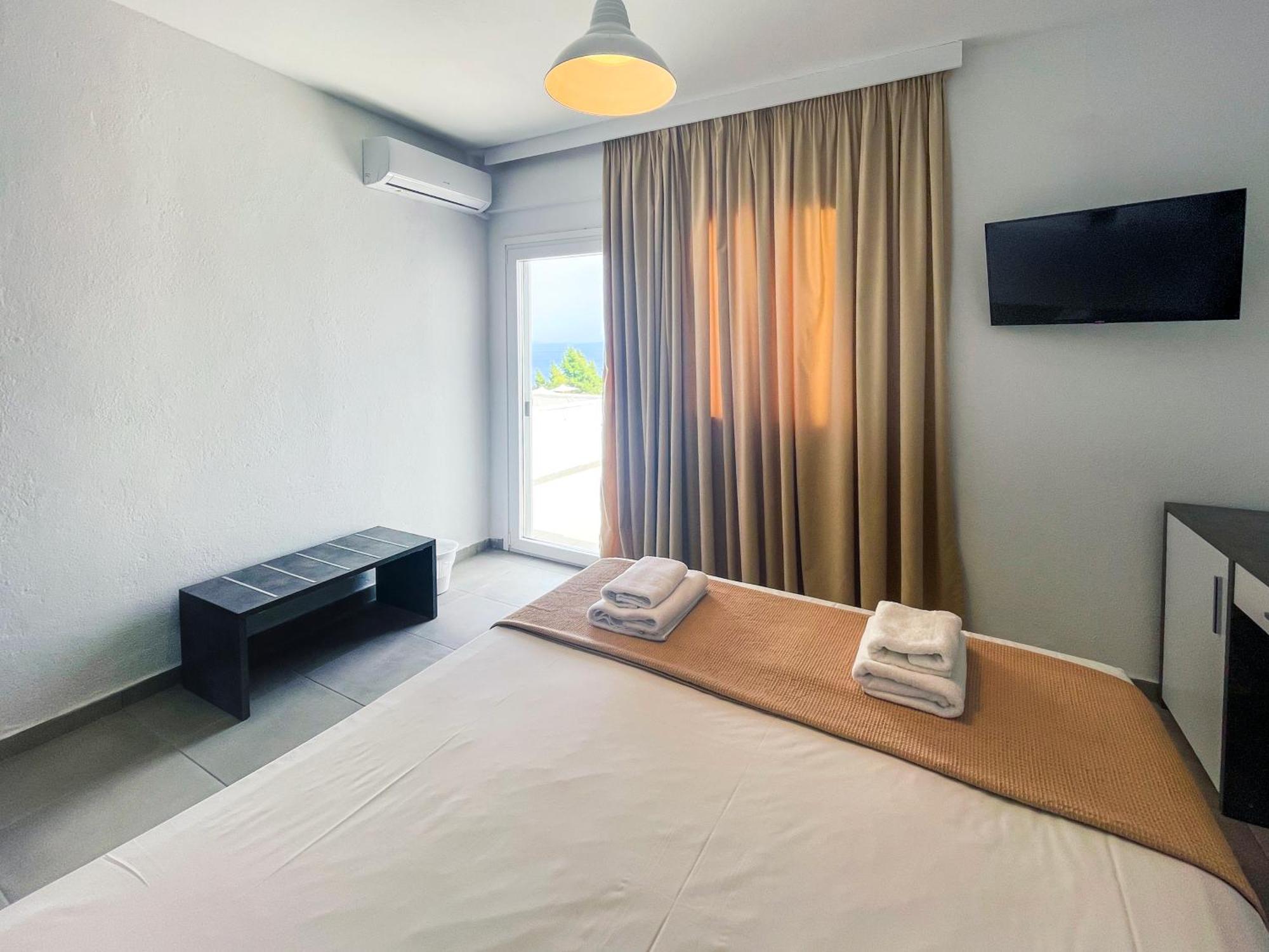Theo Bungalows Boutique Hotel クリオピギ 部屋 写真