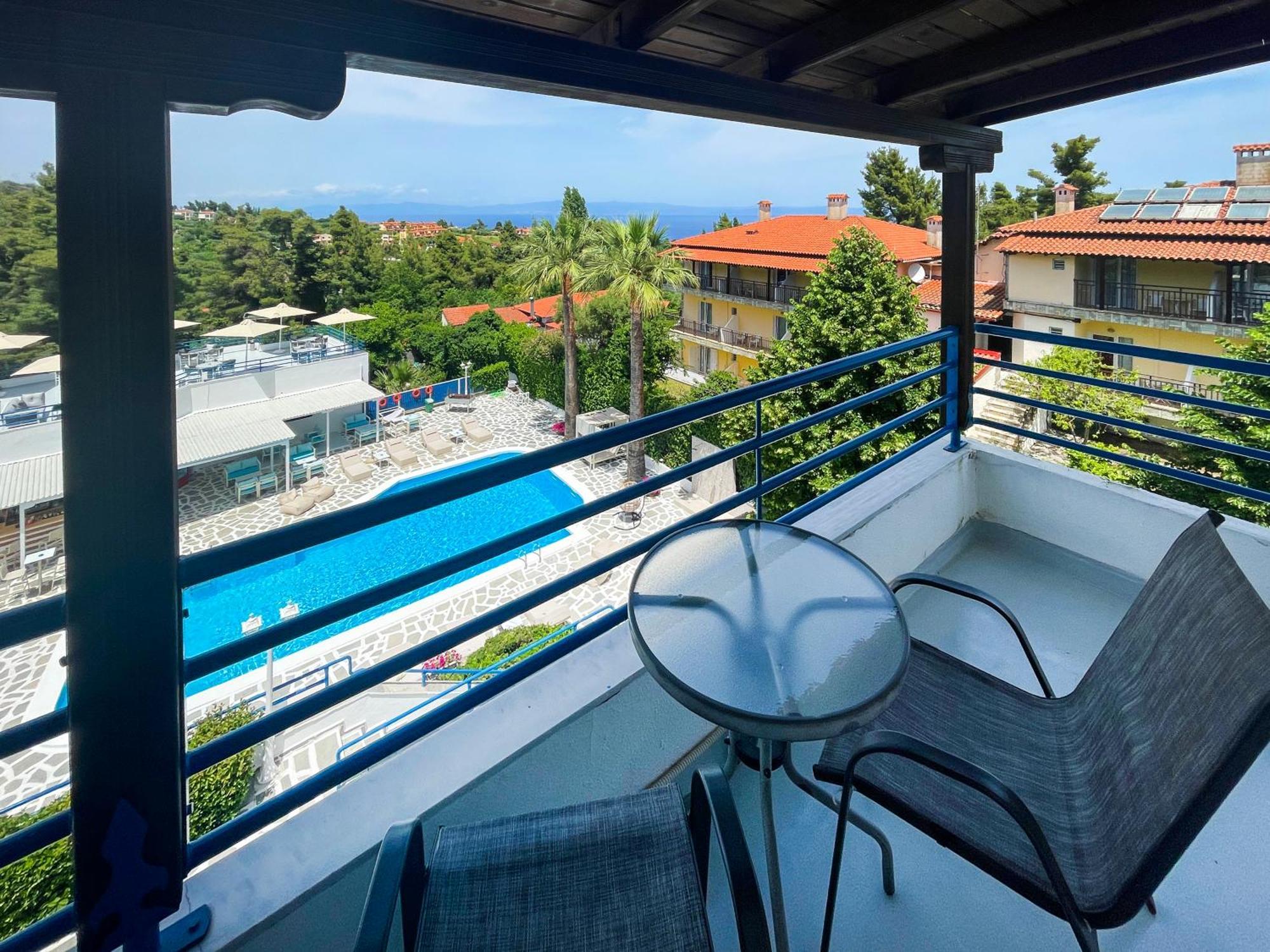 Theo Bungalows Boutique Hotel クリオピギ エクステリア 写真